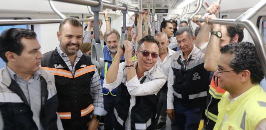 La Línea 4 del Tren Ligero realiza las primeras pruebas con el gobernador Pablo Lemus a bordo 