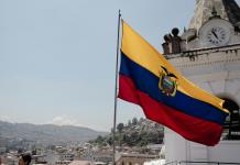 ¿Cuáles son los escenarios posibles para las bases militares extranjeras en Ecuador?