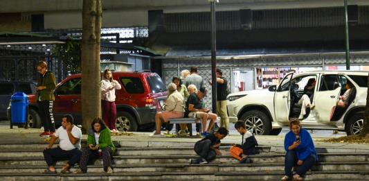 Serie de temblores hace trasnochar a Venezuela, poco habituada a los sismos