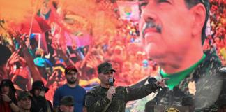 Venezuela, entre barcos de guerra, decreto de conmoción y Navidad anticipada