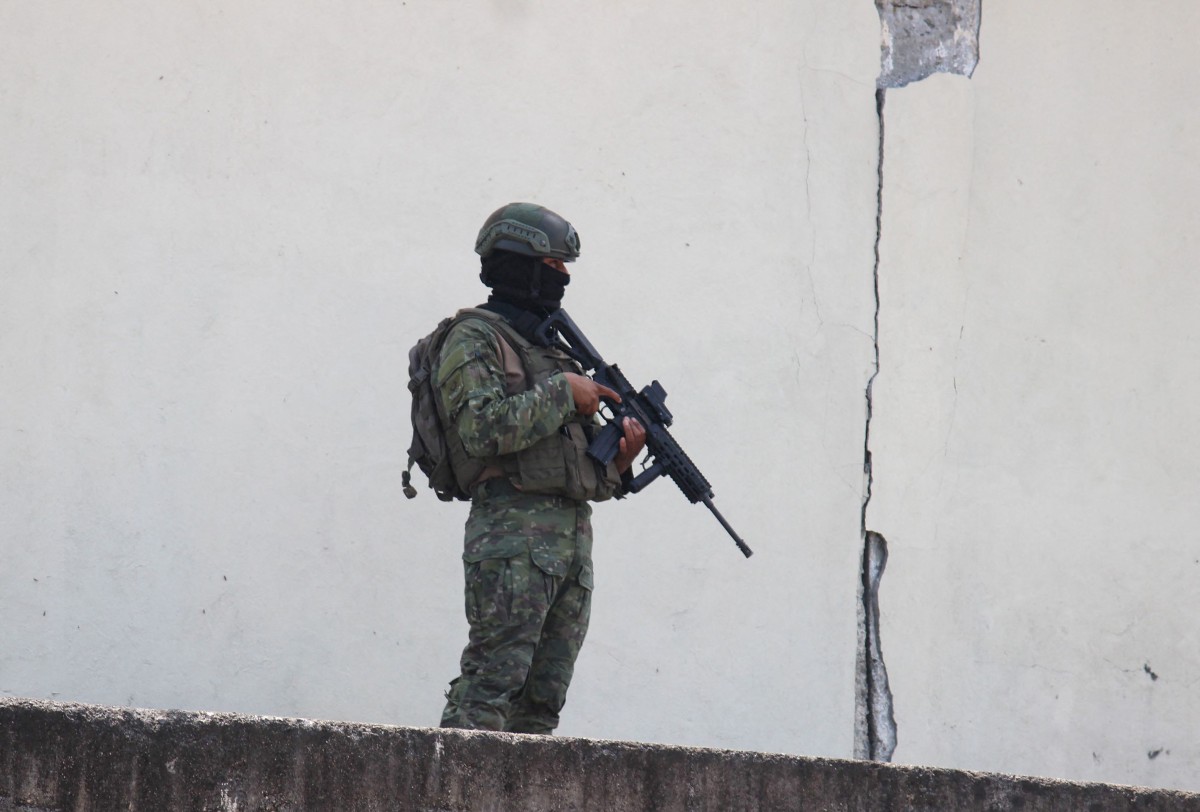 Liberados cuatro militares retenidos en las protestas indígenas en Ecuador