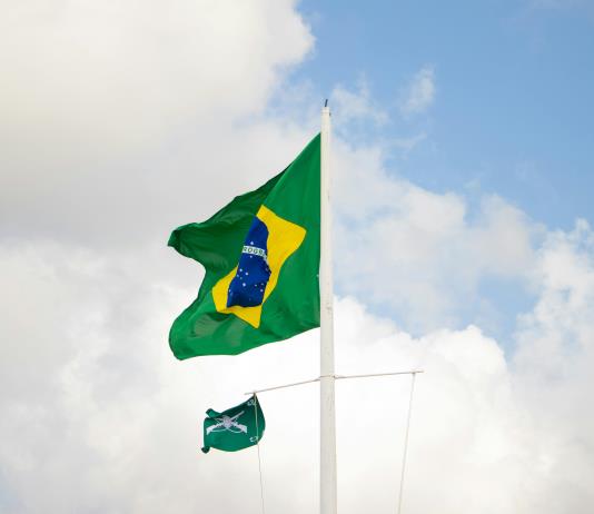 La Fiscal&iacute;a militar solicita la expulsi&oacute;n de Jair Bolsonaro del Ej&eacute;rcito tras su condena