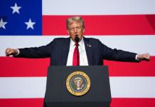 Trump dice que resucitará el espíritu guerrero de las fuerzas armadas de EEUU