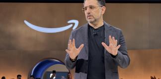 Amazon lanza un nuevo Kindle Scribe más grande, ligero y, por primera vez, a color