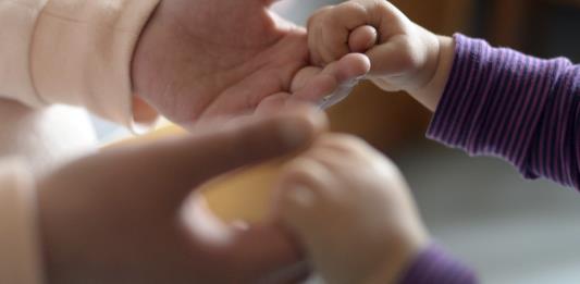 Distinguen dos perfiles genéticos dentro del autismo asociados a la edad de diagnóstico