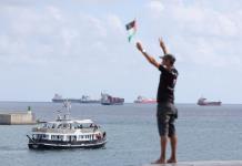 La flotilla para Gaza continúa su rumbo pese a las maniobras de intimidación israelíes