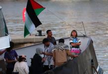 Israel deportará a Europa a activistas de flotilla por Gaza