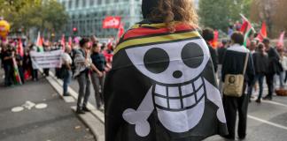 La bandera pirata de One Piece, símbolo de la rebeldía de la Generación Z