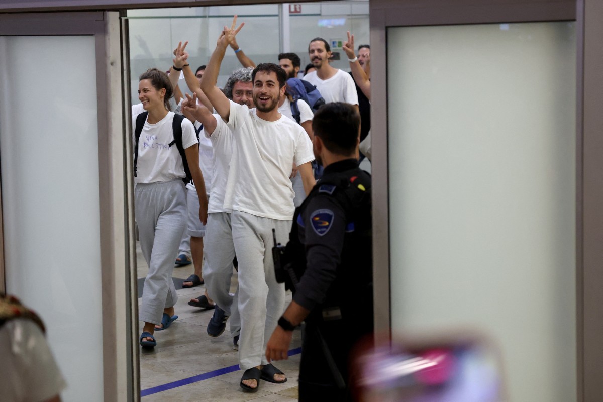 Israel deporta a otros 171 activistas de la flotilla a Gaza, entre ellos a Greta Thunberg