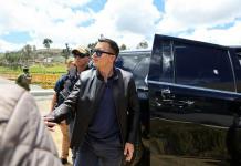 Presidente de Ecuador sale ileso de ataque a balazos a su caravana