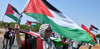 Grupo de 131 activistas, incluidos latinoamericanos, de flotilla a Gaza llegan a Jordania