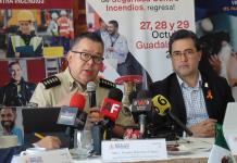 Oleaje causado por huracán Priscilla inunda zona hotelera de Puerto Vallarta; no hay lesionados