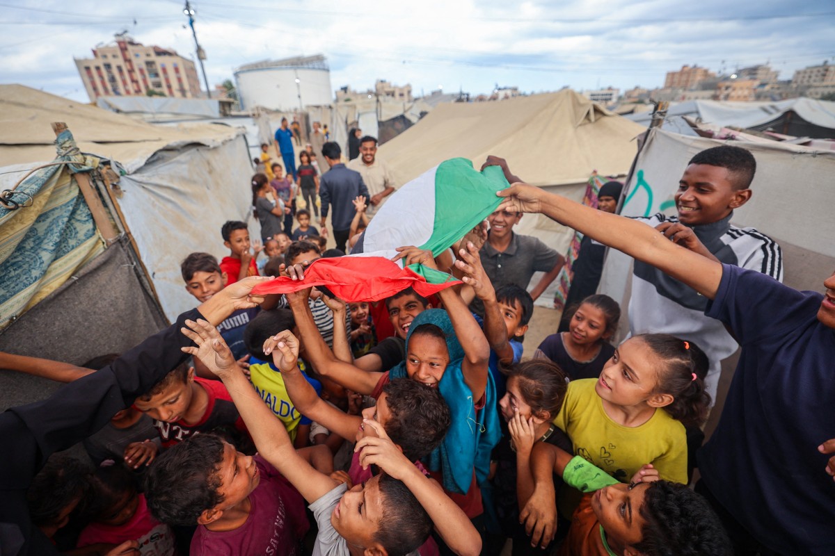 Israel y Hamás acuerdan un alto el fuego en Gaza y la liberación de los rehenes Israel y Hamás acuerdan un alto el fuego en Gaza y la liberación de los rehenes