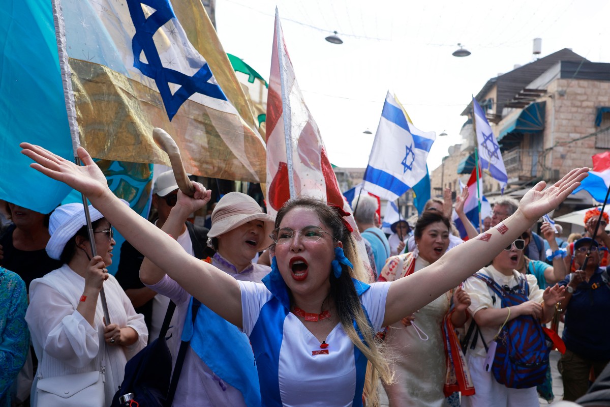 Israel y Hamás acuerdan un alto el fuego en Gaza y la liberación de los rehenes Israel y Hamás acuerdan un alto el fuego en Gaza y la liberación de los rehenes