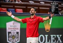 Djokovic se cita en semifinales de Shanghái con el sorprendente Vacherot