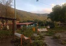 Malecón de Jocotepec sufre derribo de letras turísticas e inundación por viento y oleaje