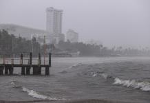 México avisa de la formación de la tormenta Raymond frente a costas del estado de Guerrero