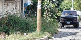 Vecinos de Tlaquepaque piden liberar banquetas en Cuyucuata
