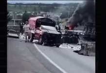 Al menos 3 heridos por la explosión de un camión cargado de diésel en el centro de México