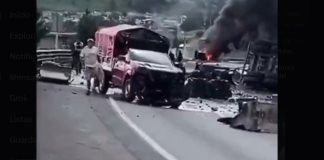 Al menos 3 heridos por la explosión de un camión cargado de diésel en el centro de México