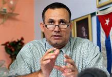 El disidente cubano José Daniel Ferrer parte al destierro hacia EEUU