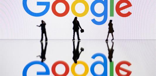 Google enfrenta demanda por violación de privacidad con Google Assistant en California