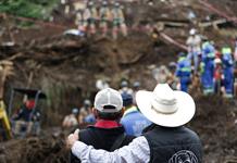 Entre el lodo y la esperanza, comunidad de Huauchinango busca a sus desaparecidos por intensas lluvias