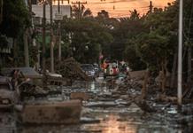 México eleva a 66 el número de muertos por las catastróficas lluvias e inundaciones