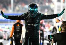 Russell y Antonelli renuevan con Mercedes para 2026