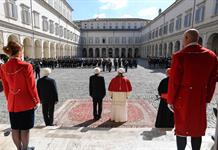 La Iglesia descuida demasiado a las víctimas de abusos, admite el Vaticano