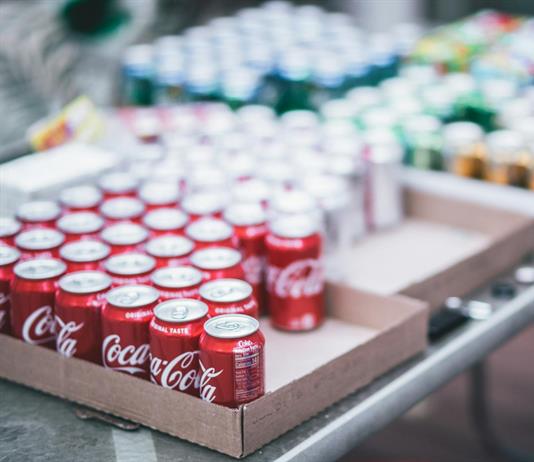 México defiende impuesto especial a refrescos como medida de salud pública