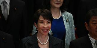 La conservadora Takaichi se convierte en la primera mujer en gobernar Japón