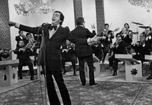 Marco Antonio Muñiz será homenajeado en las Fiestas de Octubre como uno de los íconos musicales de México
