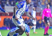 Querétaro rompe la cadena de triunfos de las Chivas de Gabriel Milito