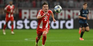 Promesa Lennart Karl hace historia en triunfo del Bayern en Champions