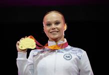 Tras el concurso general, la rusa Angelina Melnikova gana oro mundial en salto Tras el concurso general, la rusa Angelina Melnikova gana oro mundial en salto