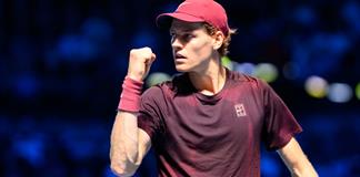 Sinner accede a semifinales en Viena, Zverev avanza sin jugar