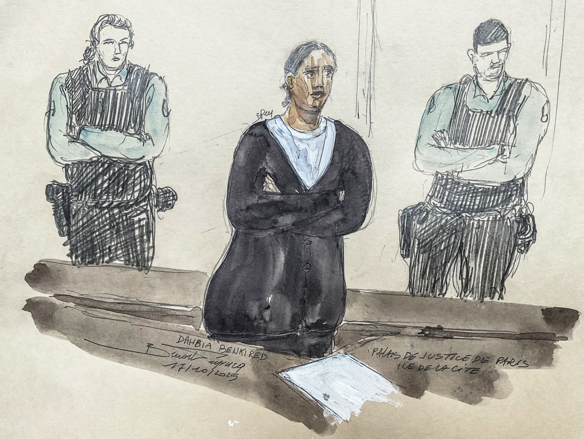 Francia condena a cadena perpetua a mujer por violar y matar a una adolescente Francia condena a cadena perpetua a mujer por violar y matar a una adolescente