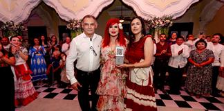 Polémica en México por show musical de hermana de gobernadora de Campeche en acto oficial