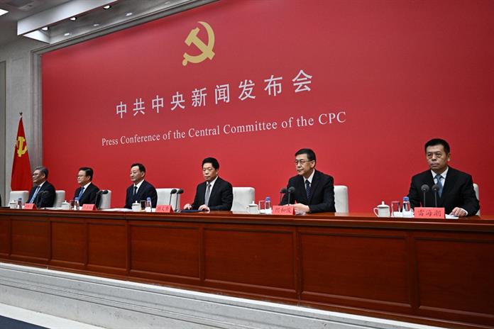 China quiere aumentar importaciones y desarrollo a gran escala de alta tecnología China quiere aumentar importaciones y desarrollo a gran escala de alta tecnología
