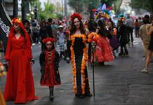 Comienzan las celebraciones por el Día de Muertos con desfile en Guadalajara Comienzan las celebraciones por el Día de Muertos con desfile en Guadalajara