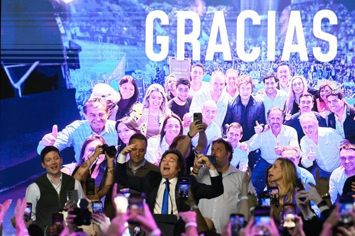 Victoria electoral de Milei en Argentina desata euforia en los mercados Victoria electoral de Milei en Argentina desata euforia en los mercados