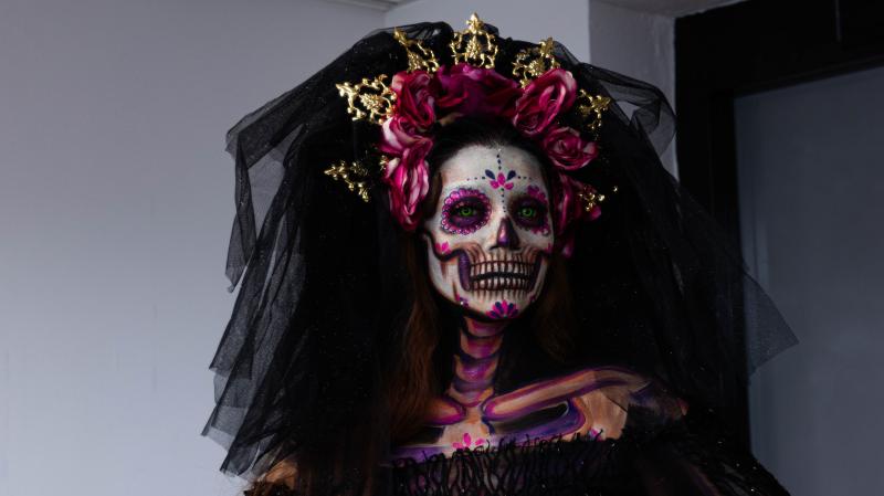 Tecnología y tradición se unen en el Festival de Día de Muertos del Malecón de Chapala Tecnología y tradición se unen en el Festival de Día de Muertos del Malecón de Chapala