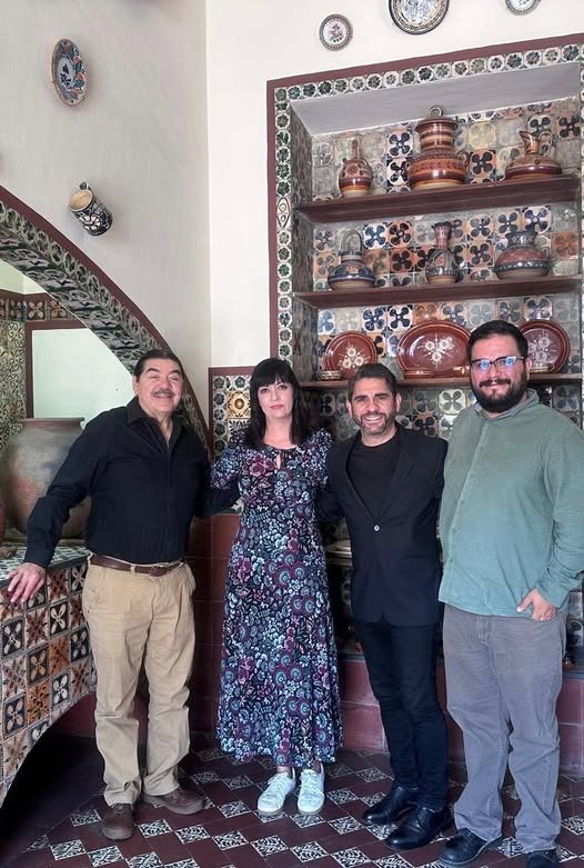 Cien años pienso en ti - Lu. 27 Oct 2025 - Programa Especial Conmemorativo Cien años pienso en ti - Lu. 27 Oct 2025 - Programa Especial Conmemorativo