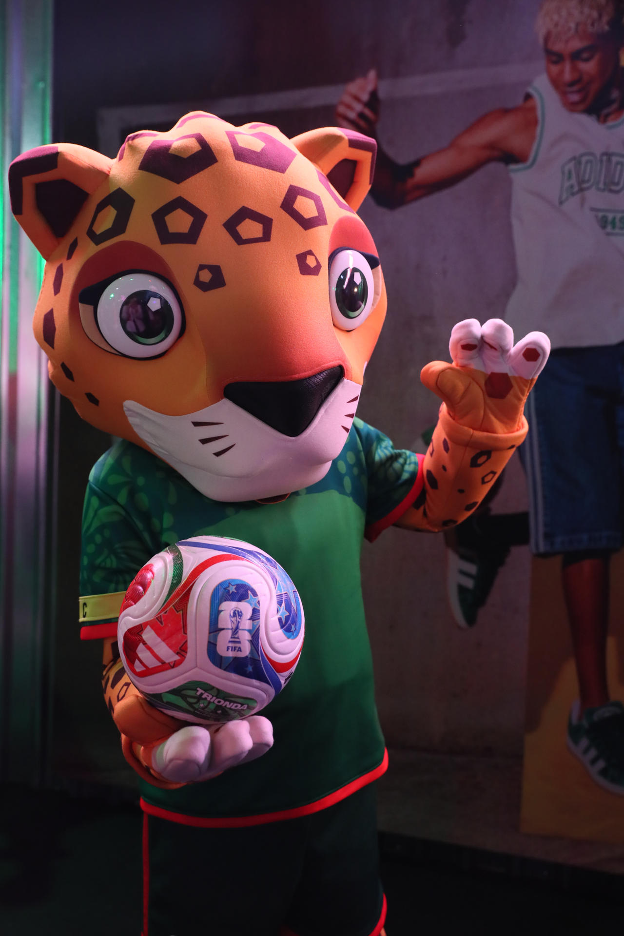 Las mascotas Zayu, Cluth y Maple son presentadas en Guadalajara Las mascotas Zayu, Cluth y Maple son presentadas en Guadalajara