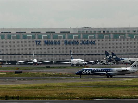 El Gobierno asegura que EEUU no permitirá nuevos vuelos desde México hasta nuevo aviso