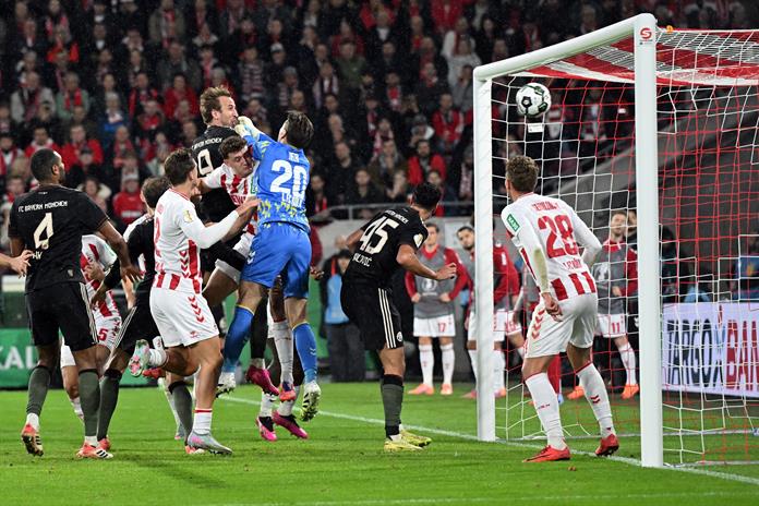 El Bayern supera récord europeo aupado por festival goleador de Kane El Bayern supera récord europeo aupado por festival goleador de Kane