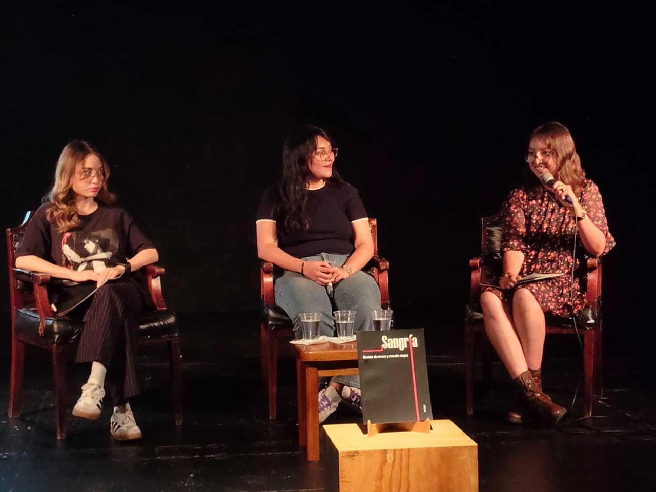 Presentan “Sangría”, revista literaria del terror, horror y género negro en español Presentan “Sangría”, revista literaria del terror, horror y género negro en español