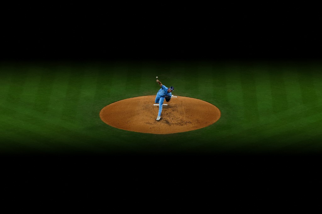 Azulejos arrollan a Dodgers y acarician su primera Serie Mundial en 32 años Azulejos arrollan a Dodgers y acarician su primera Serie Mundial en 32 años