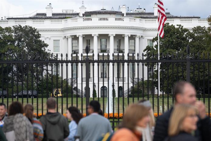 Trump desata tensiones mundiales al ordenar la reanudación de pruebas nucleares Trump desata tensiones mundiales al ordenar la reanudación de pruebas nucleares